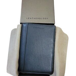 Leatherology Keyfactor Black Onyx Leather Wallet